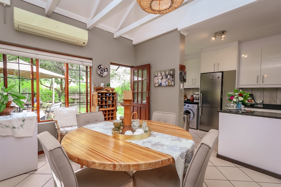 3 Bedroom Property for Sale in The Coves North West